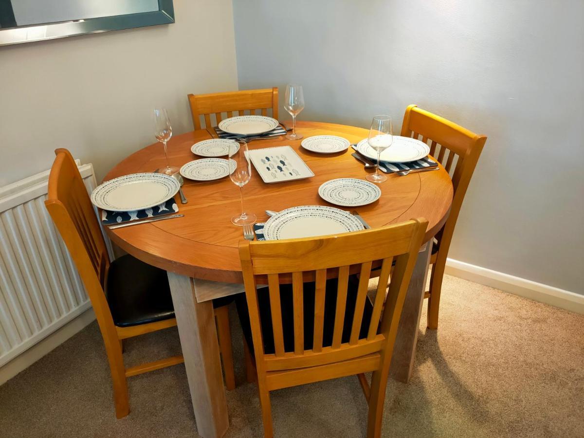 Sunrise View - Beachfront Apartment, Apartment Weymouth